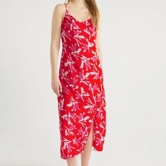 Scoop Women's Satin Midi Slip Dress with Side Slit - Picture 4 of 8